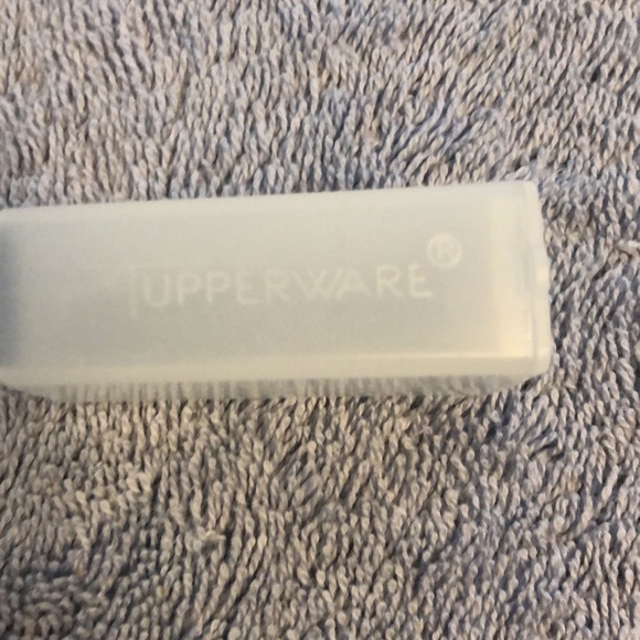 Vintage Tupperware items - Picture 6 of 8